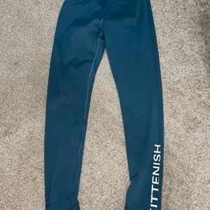 Kittenish leggings